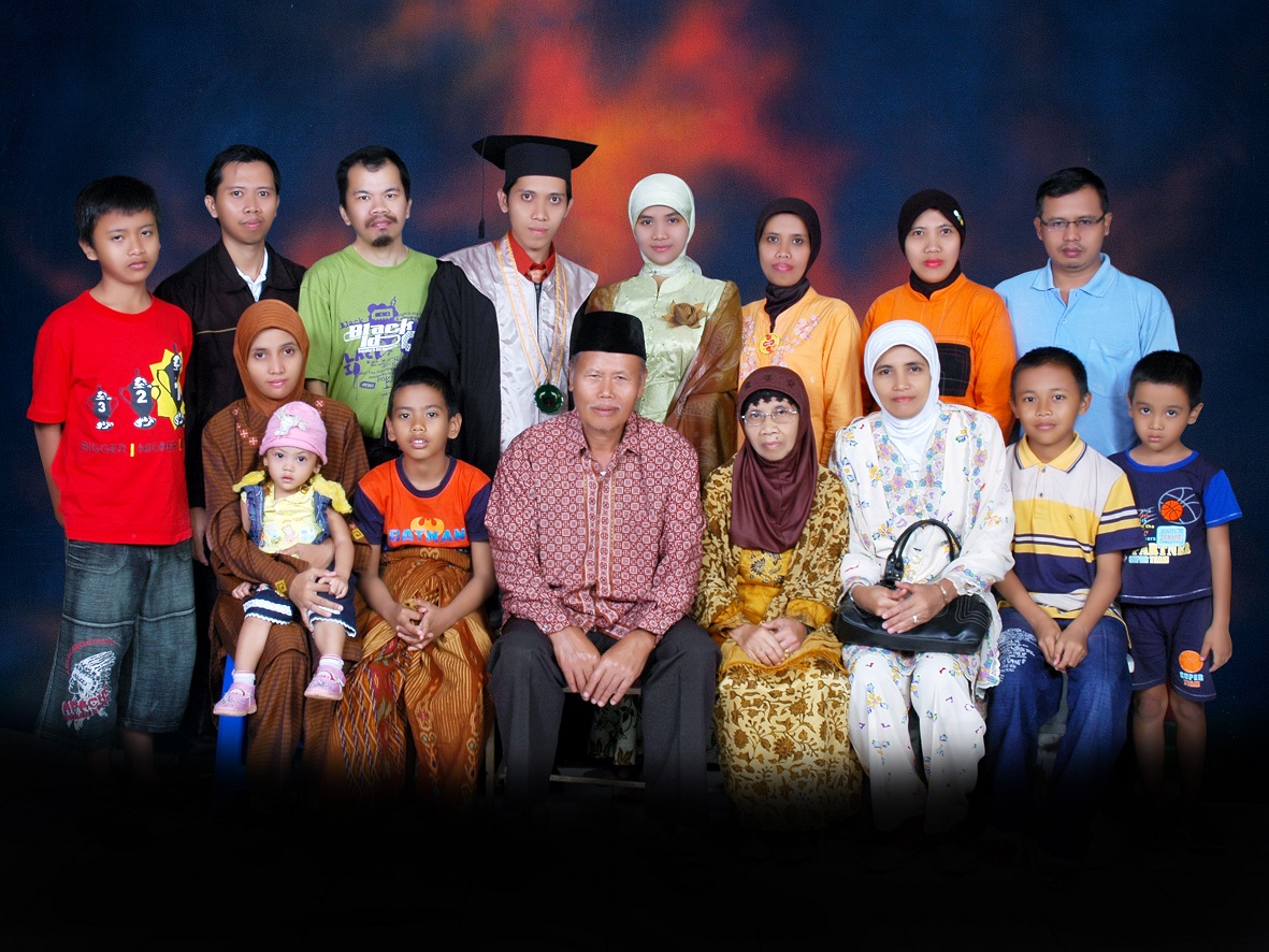 Keluarga Besar Endi Suchrowardi